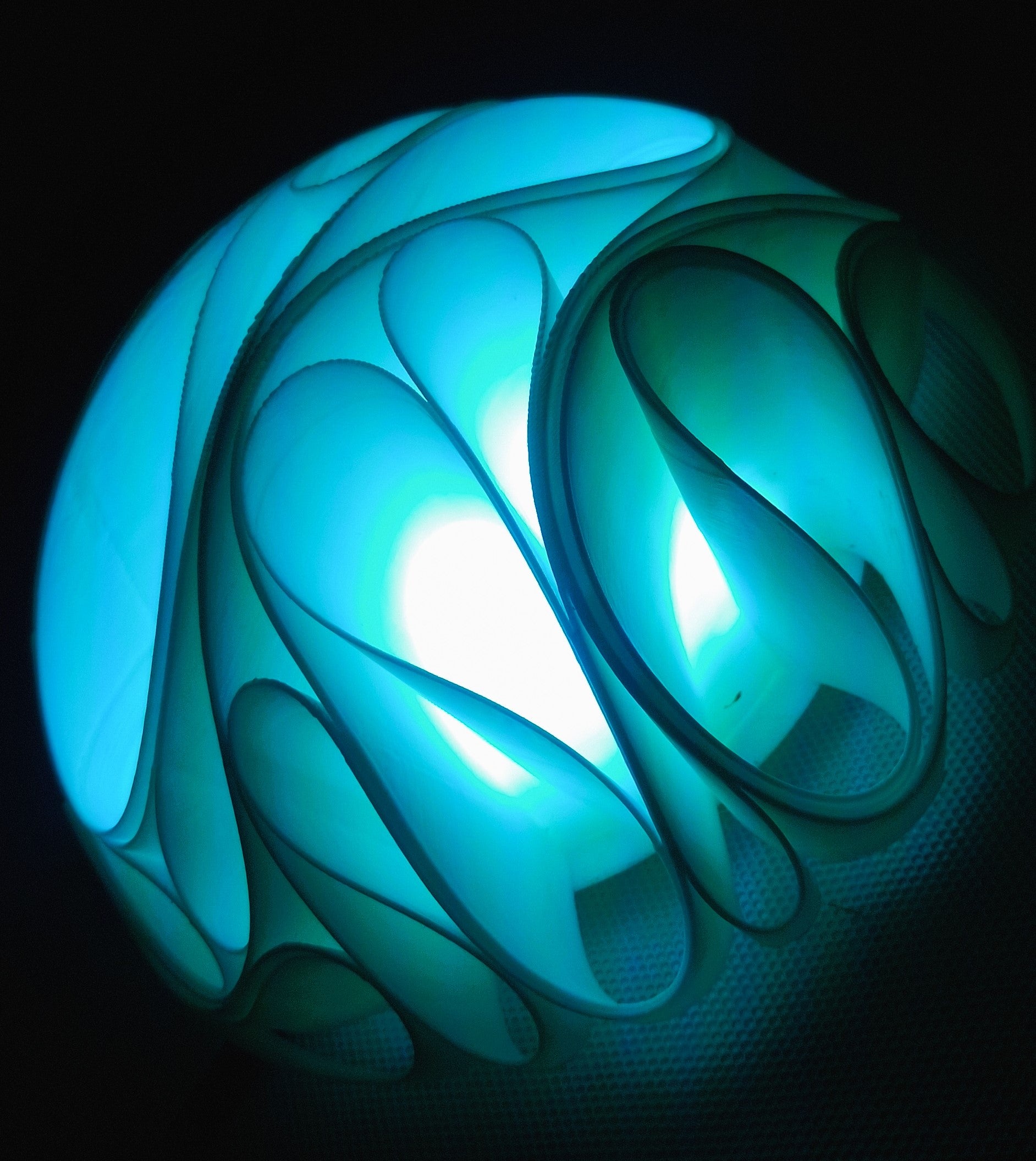 Curvas orgánicas lamp